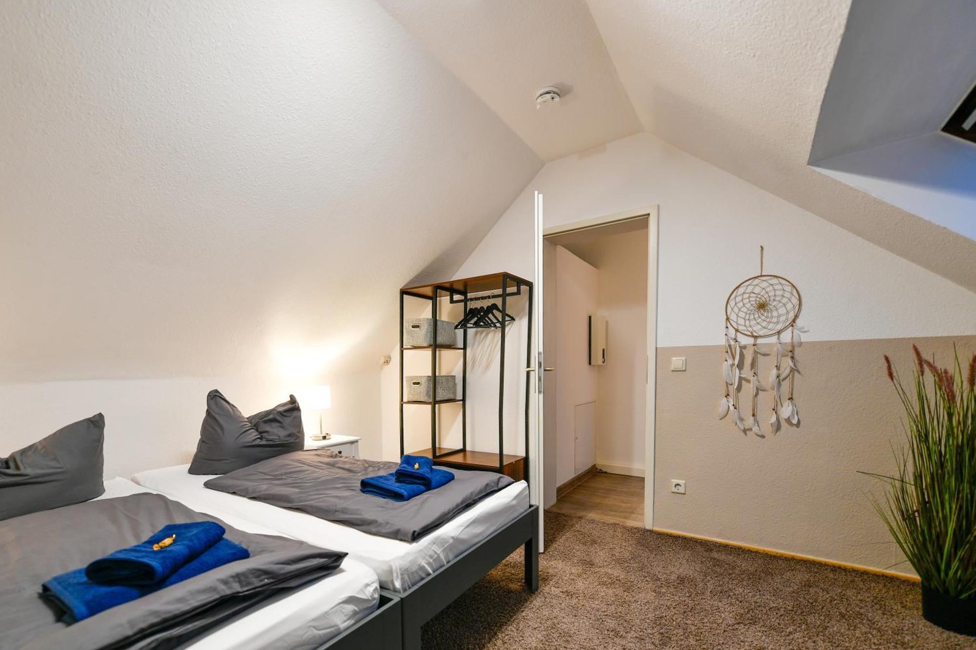 Grosses Spree Apartment, 3 Schlafzimmer Bis 10 Personen, 4X Kfz Parkplatz, Terrasse, Waschtrockner, Wlan, Netflix Cottbus Exteriör bild